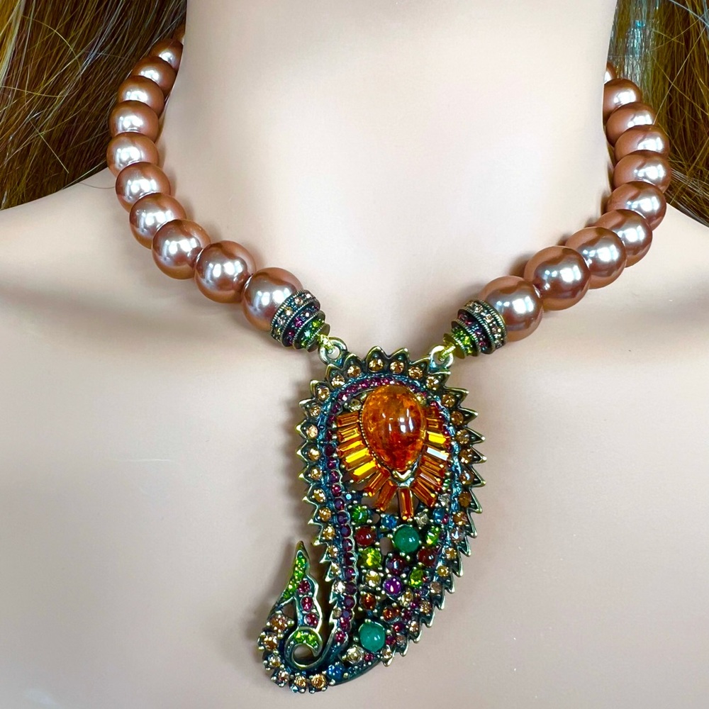 Heidi Daus 🆕 “Captivating Couture” faux amber necklace with Swarovski crystals